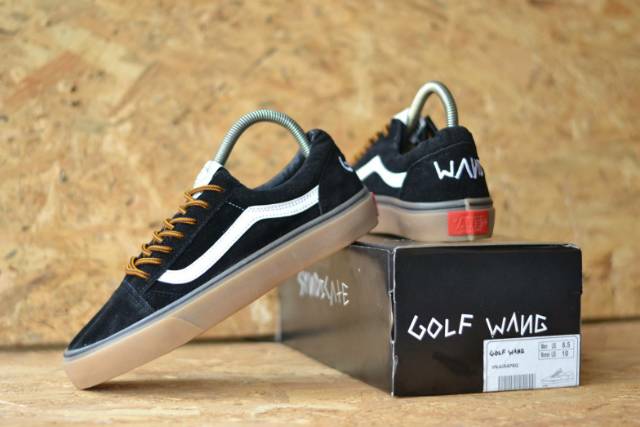 Terlaris VANS OLD SKOOL BLACK WHITE VANS OLD SCHOOL 8 HOLE ORIGINAL KODE WAFFLE ICC DT MADE IN CHINA