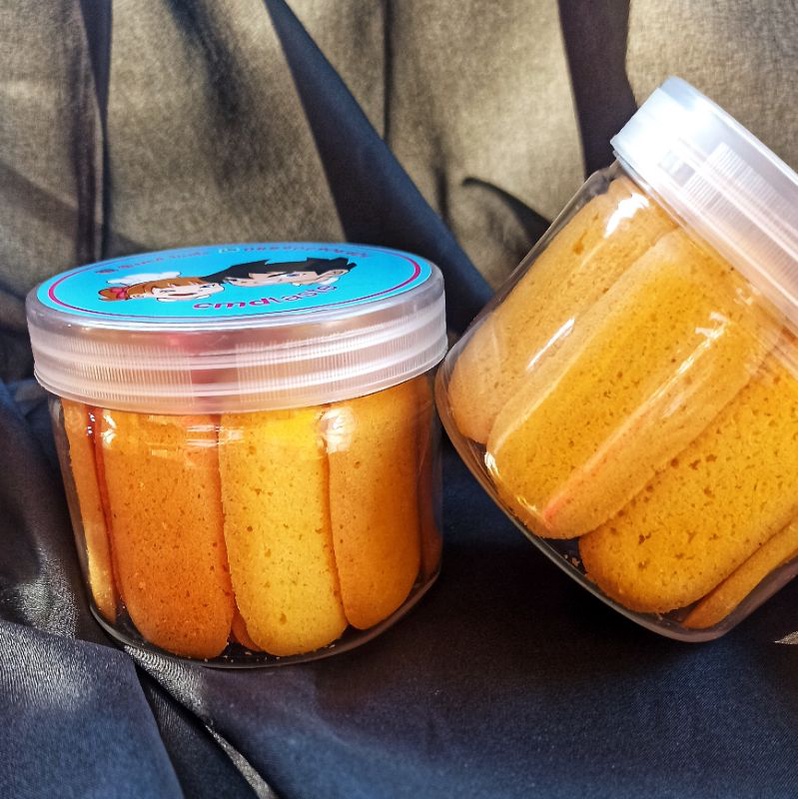 

PREMIUM: Kue Lidah Kucing