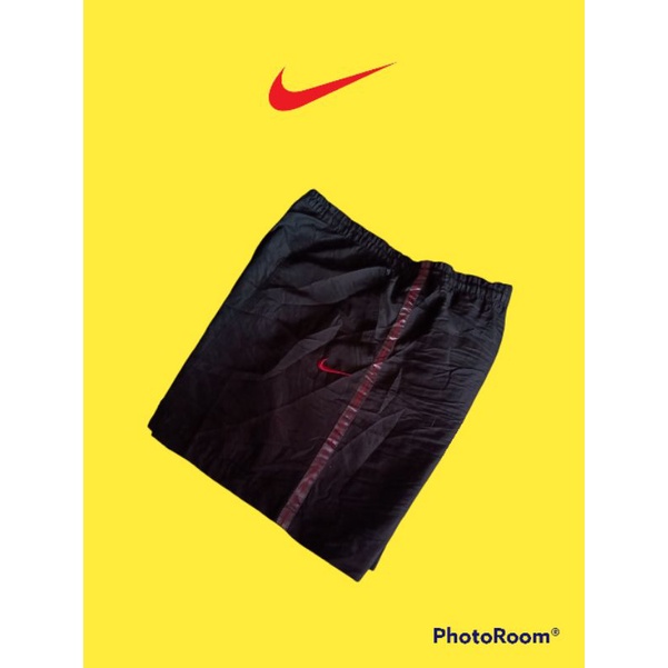 CELANA PENDEK NIKE VINTAGE SECOND