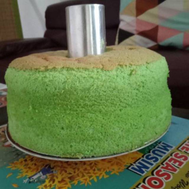 

Kue Kekinian Chiffon Cake Homemade SUPER SOFT MOIST FLUFFY. Hanya Gojek.
