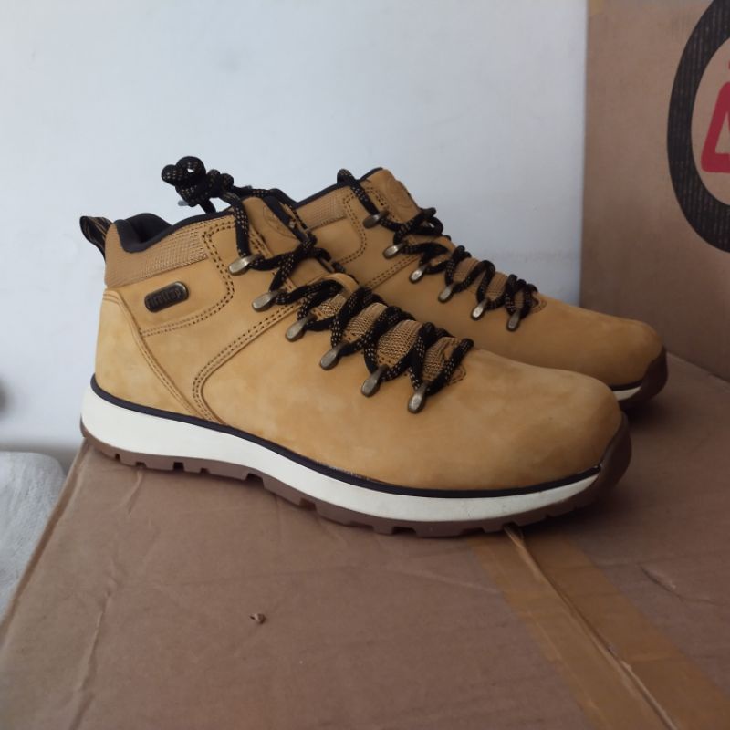 sepatu firetrap rhino run original