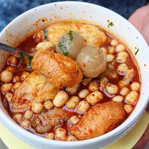 

Baso aci cirawang pedas komplit