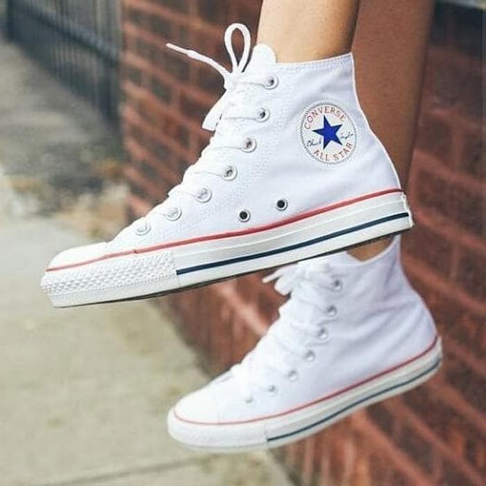 Sepatu Allstar Tinggi / Sepatu Convers Chuck Taylor Classic High / Sepatu sekolah hitam putih murah