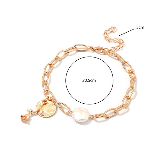 LRC Gelang Tangan Fashion Gold Alloy Disc Rose Natural Pearl Bracelet D22945