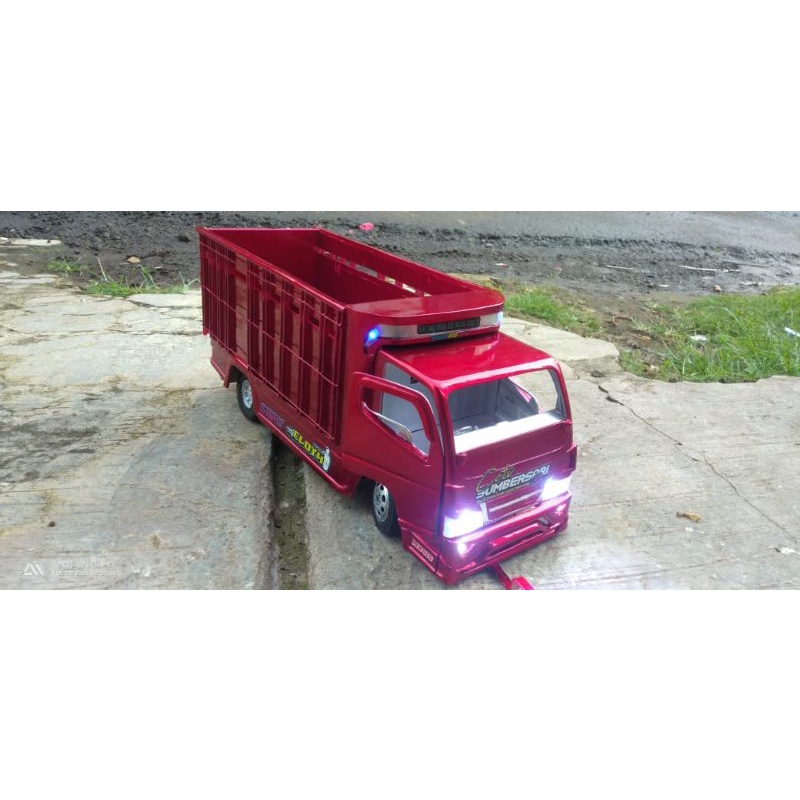 miniatur truck canter