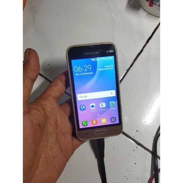 Samsung J1 Mini J105F 4G Normal Ram 1gb