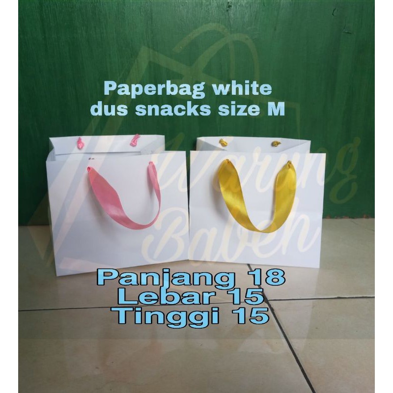 

Paperbag putih uk 18x15x15 untuk toples kue kering 500gr, dus snacks, souvenir ultah anak dll Harga untuk 10 Pcs