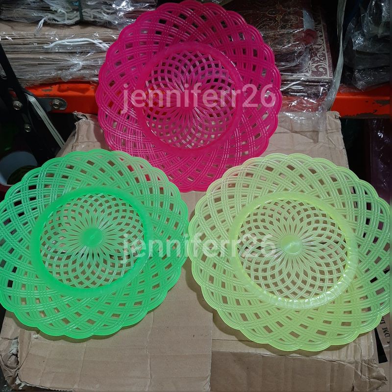 Piring rotan plastik warna pink hijau kuning lusinan murah isi 12pc