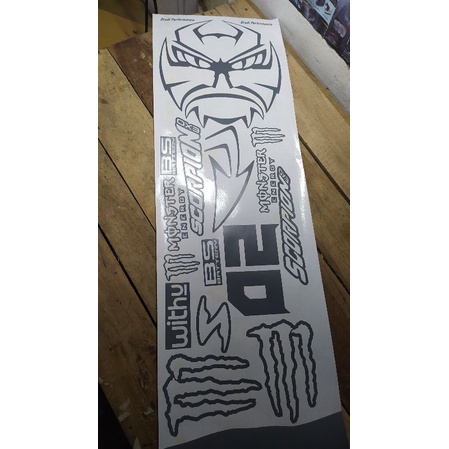 mall sticker repaint helm ala Fabio Quartararo