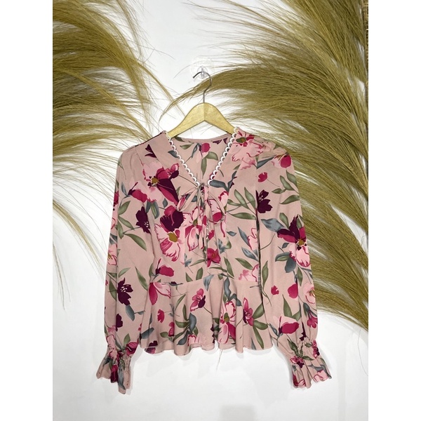 Blouse Bunga-bunga Ruffle - by.zuma