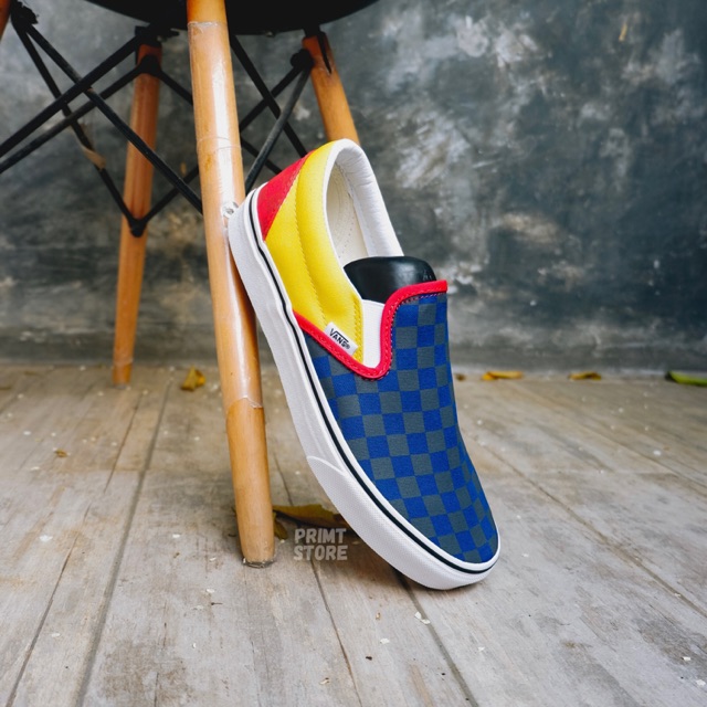 checkerboard skate vans