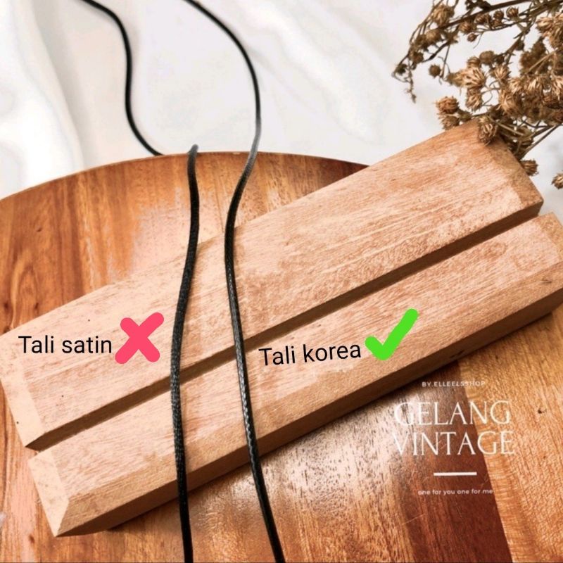 [PROMO] Gelang tali korea hitam mengkilap polos  waterproof