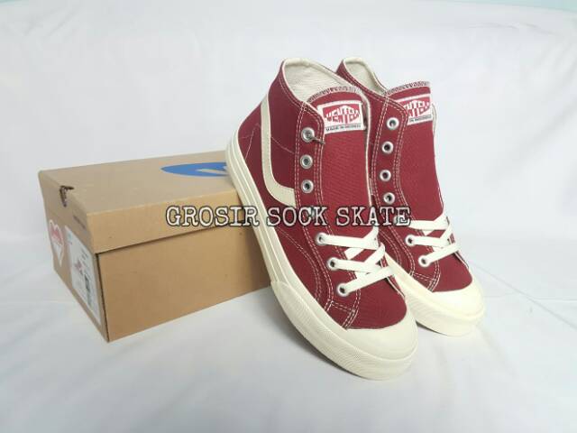 Ventela Public High Maroon Original