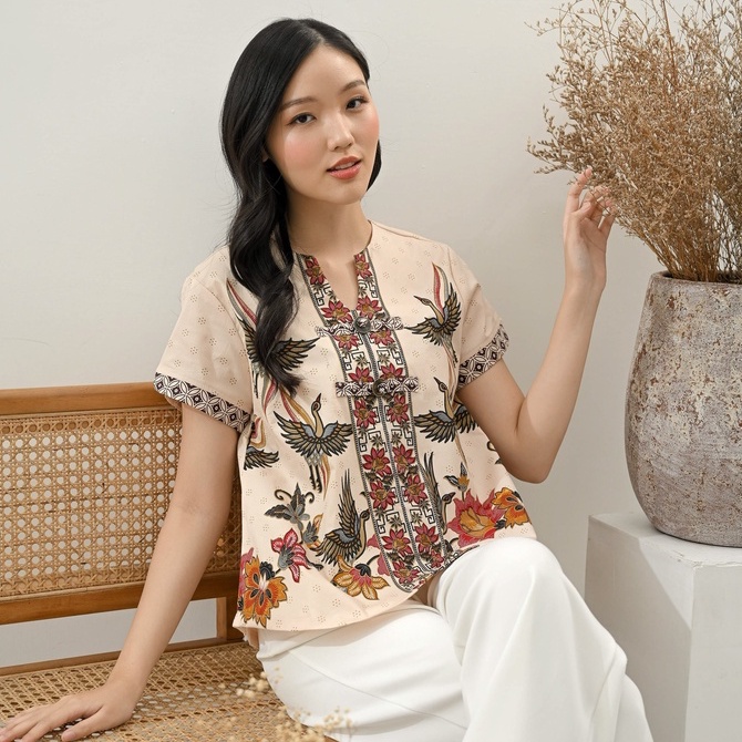 Atasan Batik 208 UTI /Blouse Batik Wanita Modern/ Batik Wanita Jumbo