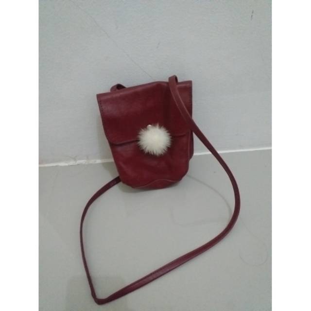 Tas Kulit Maroon