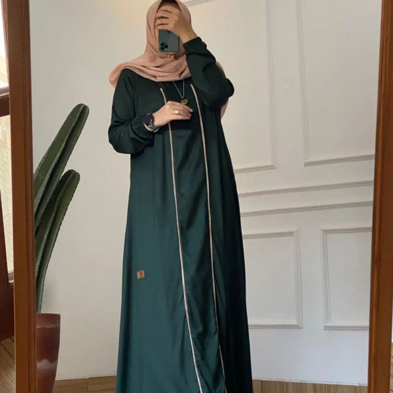 GAMIS TWILL UNIQLO ORI BY NADHEEFA