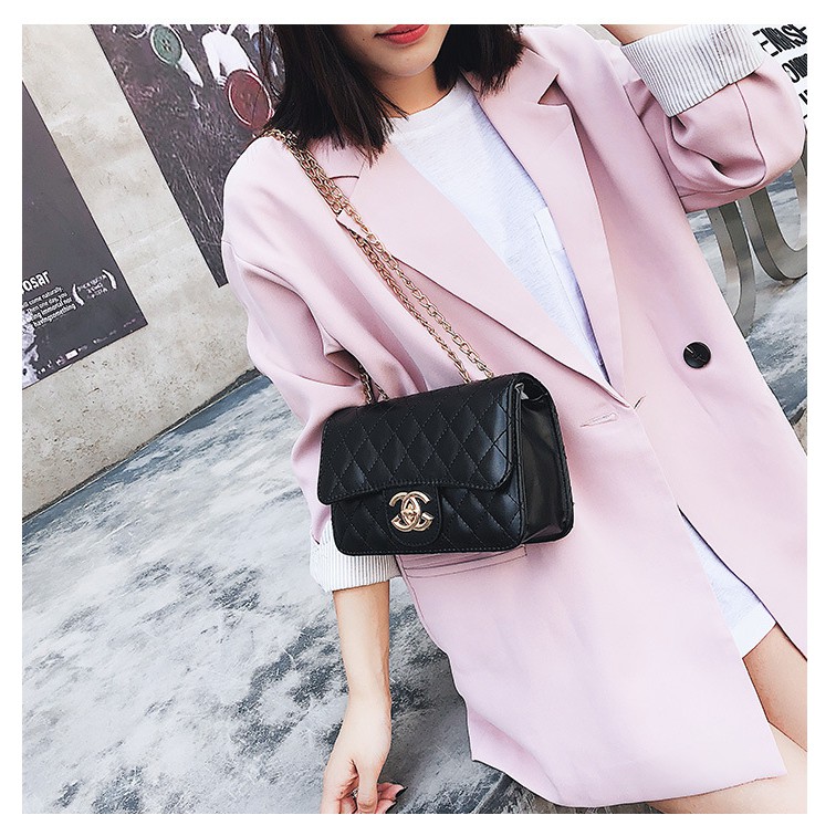 TAS SELEMPANG WANITA PESTA TALI RANTAI KULIT HITAM REMAJA KOREA TERMURAH BATAM DABAGA TA279B5