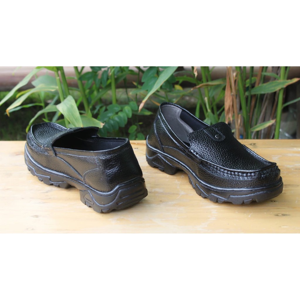 Sepatu Pria Kulit Asli Kasual  Slip On Rasheda 018 Big Size