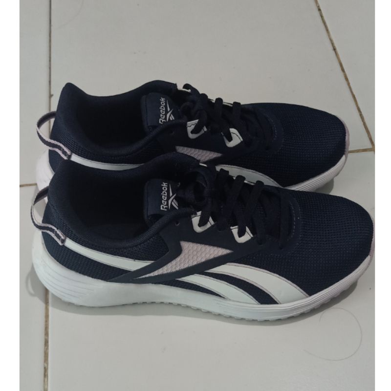 Sepatu Reebok original/ sepatu Lari/ sepatu Olahraga/ Sepatu jalan / sepatu jogging