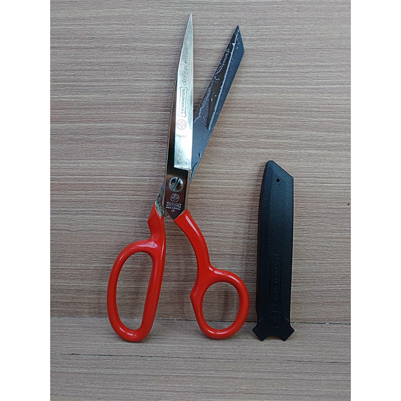 

Jual Gunting Tailor - Tailor Scissors - Gunting Bahan Brazil MUNDIAL 8" Murah