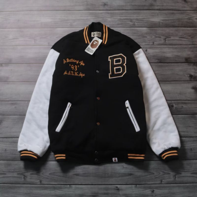 JAKET BOMBER BASEBALL VARSITY BAPE FULLTAG & LABEL