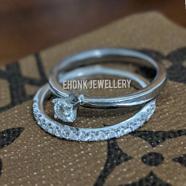 CINCIN BERLIAN EROPA SOLITAIRE  EMAS PUTIH