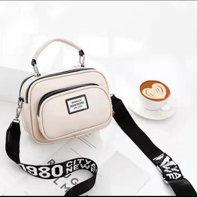 GI 0400 RISCE TAS SELEMPANG IMPORT WANITA CEWEK PEREMPUAN JAKARTA