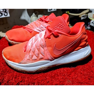 neon pink kyries