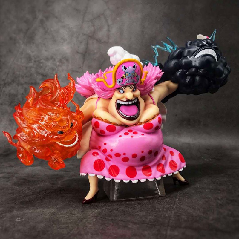 One Piece Big Mom Statue