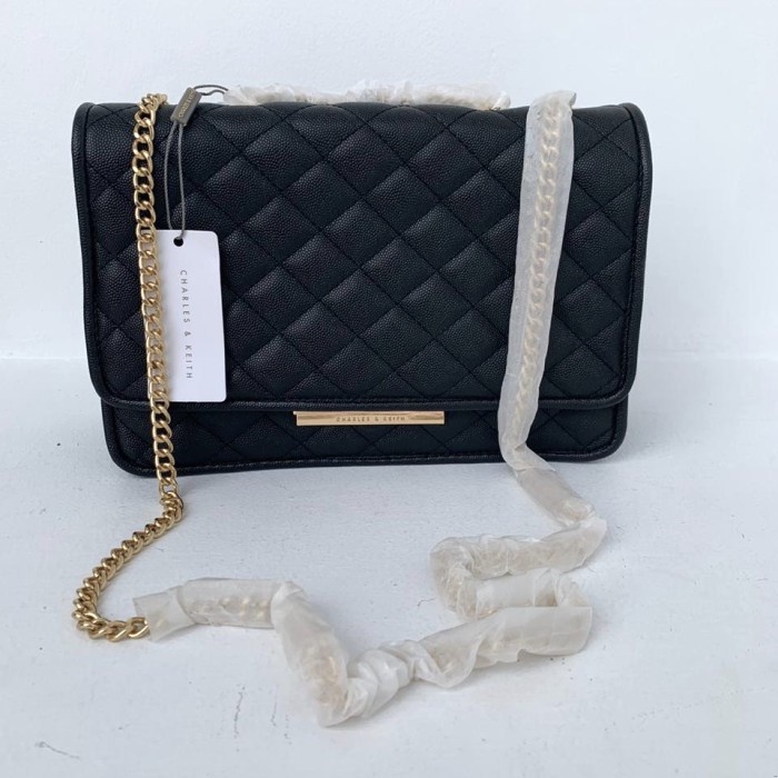 ORIGINAL Charles&keith quilted shoulder bag tas ck cnk c&k - Hitam