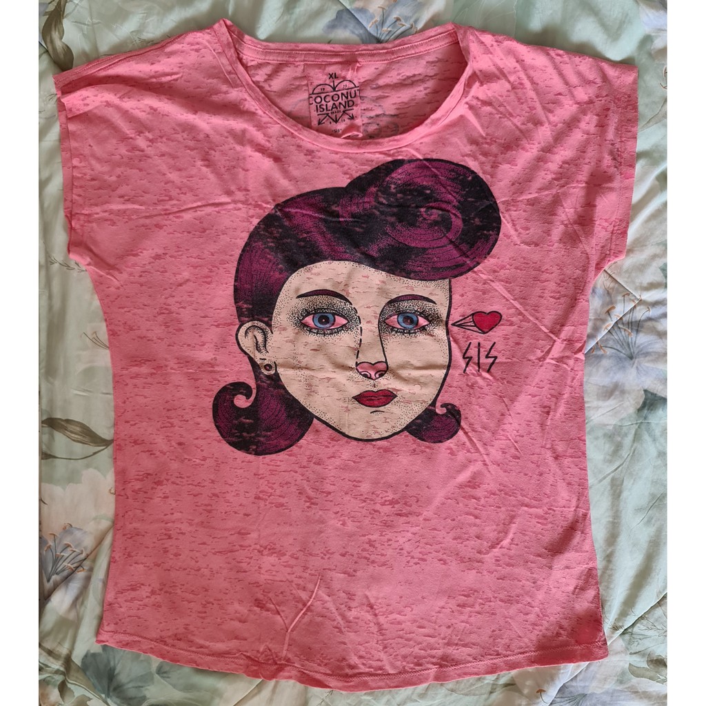 Preloved Kaos Coconut Island