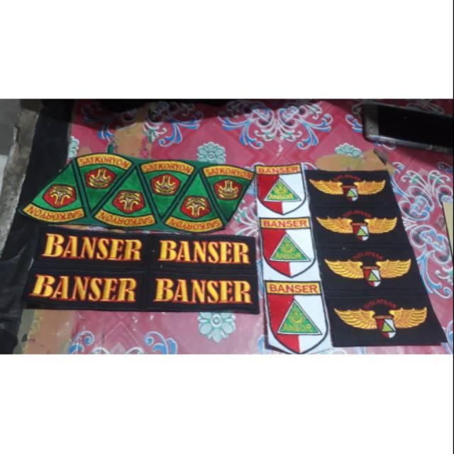 1 SET ATRIBUT BANSER BORDIR +NAMA