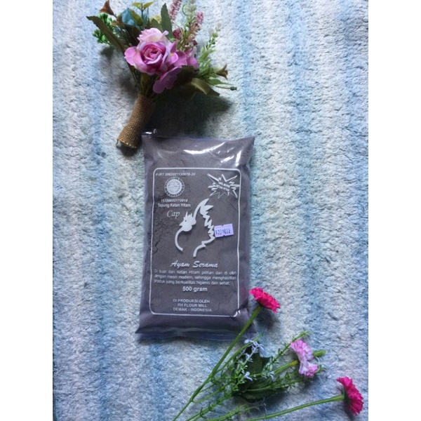 

TEPUNG KETAN HITAM "AYAM SERAMA