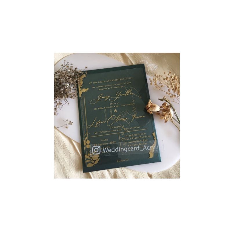 undangan akrilik/acrylic invitation/kartu undangan akrilik/undangan akrilik murah/undangan pernikaha