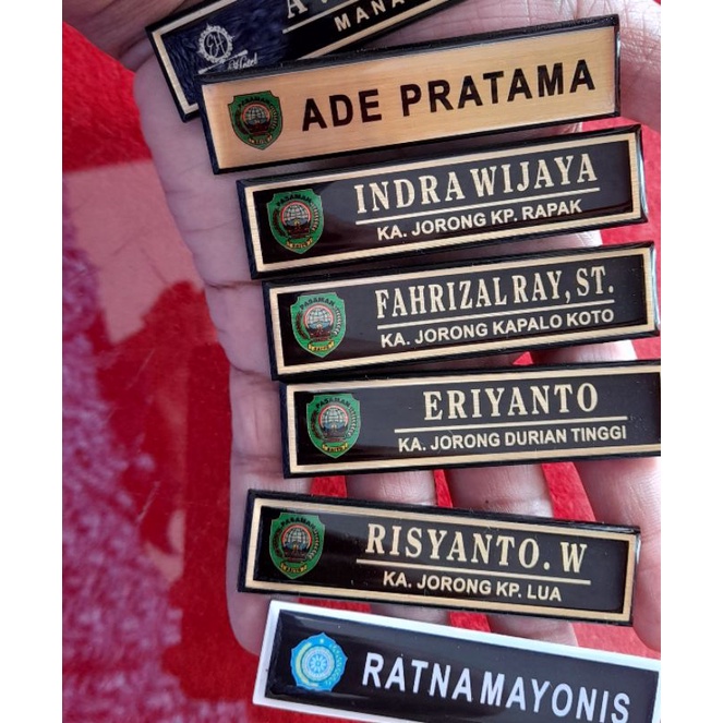 

PAPAN NAMA DADA PEGAWAI KANTOR DLL