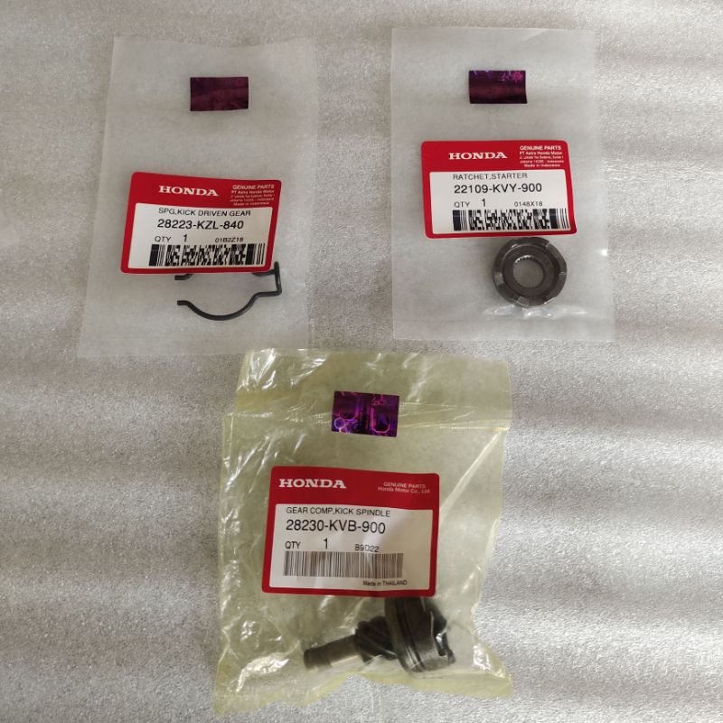 Gear gigi pinion kick starter komplit Beat karbu Vario karbu original