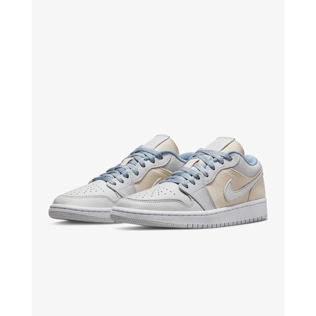 sepatu sneakers wanita Nike air jordan 1 Low - iris whisper blue (100% Authentic) - 38,5