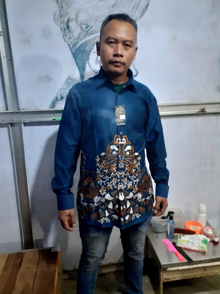 Kemeja Batik Pria Lengan Panjang Slim Fit Batik Pria Lengan Panjang Modern