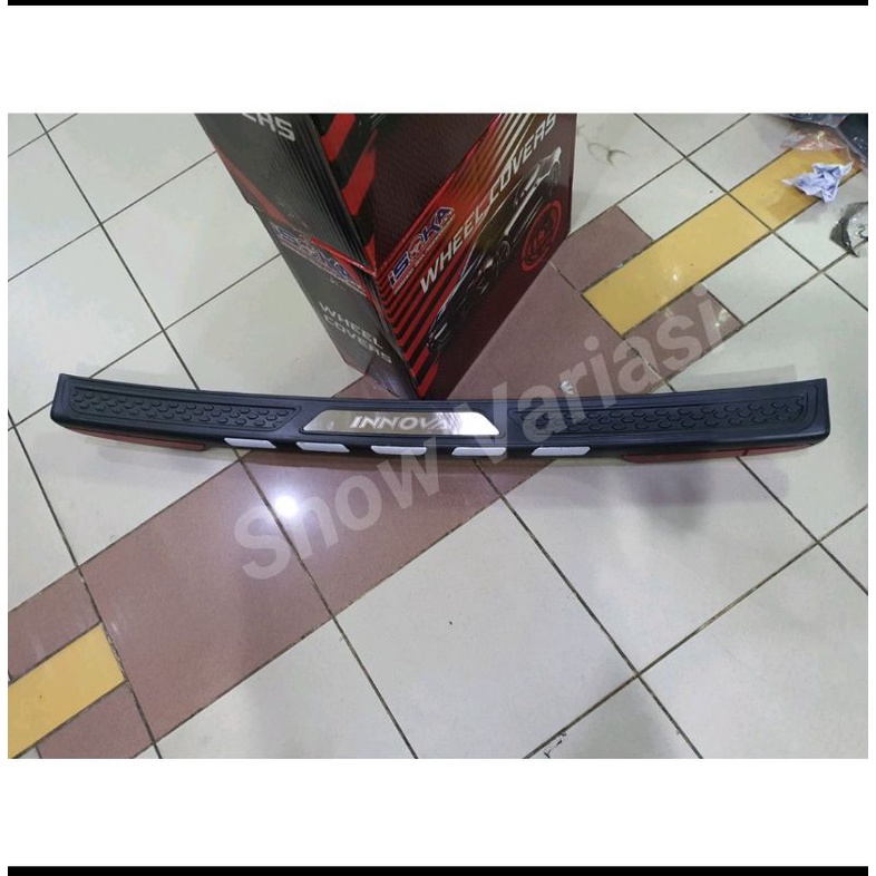 Sill plate sillplate belakang rear scuff plate innova reborn 2016 2018 reflector