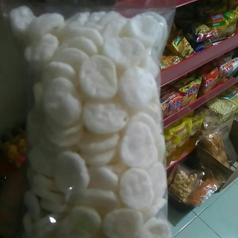 

Kerupuk Ikan 100gr Gurih dan renyah