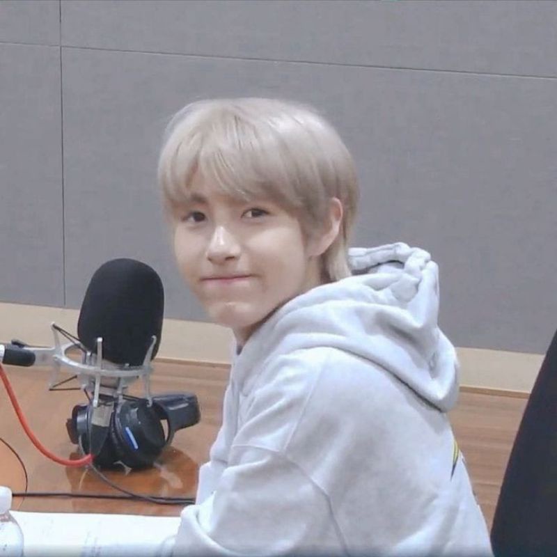 PHOTOCARD JENO CAFE, JENO FUTURE, JISUNG HELLO