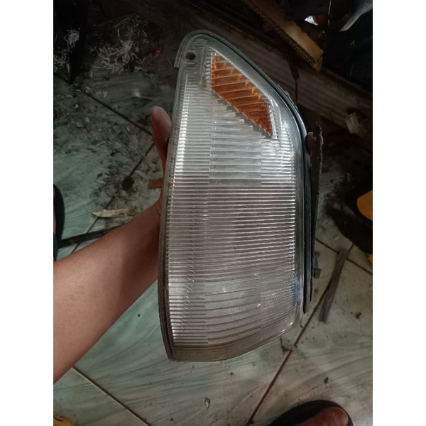lampu sein Toyota twincam ex salon tahun 88 original