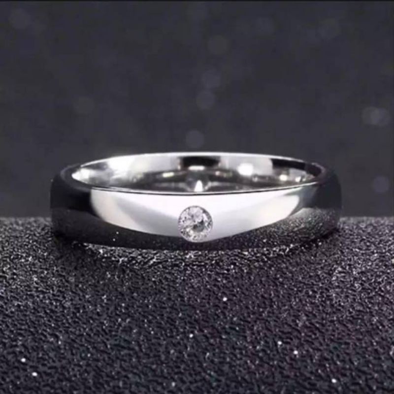 Terlaris!!! Cincin Titanium Permata Couple Pria wanita