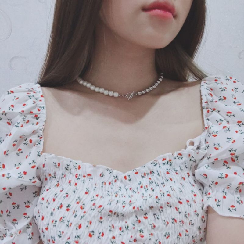 Devina Asymetric Pearl Metalic Necklace Kalung Choker Mutiara Asimetri Korea