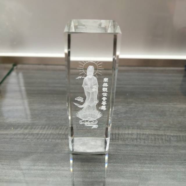 Hiasan Dewi Kwan Im / Hiasan Dewi Kwan Im dalam Kaca  / Rupang Buddha