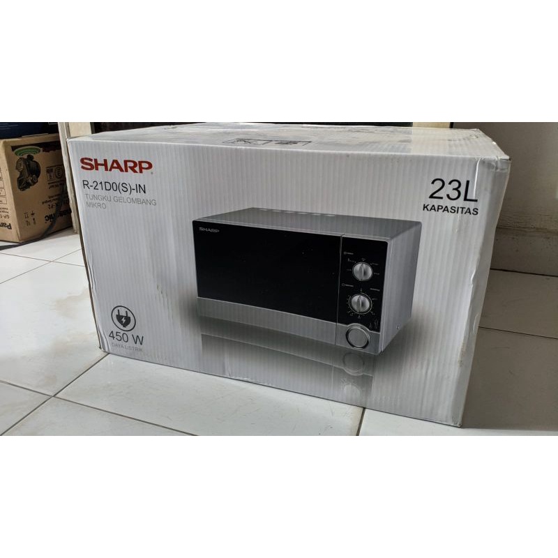 23 Liter Straight Microwave oven Sharp