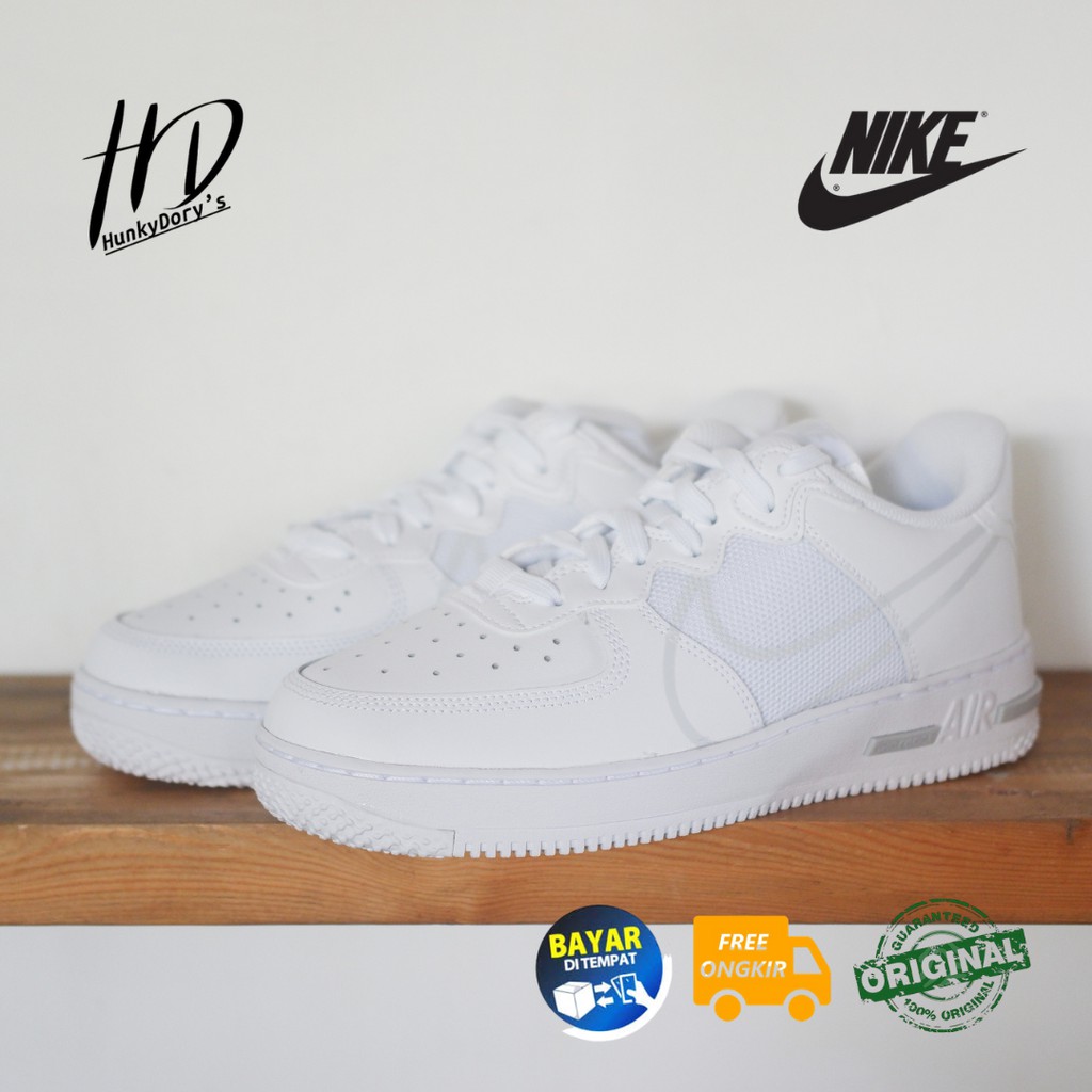 Sepatu Senakers Wanita Nike Air Force 1 AF1 React SU (GS) White/Pure Platinum Original