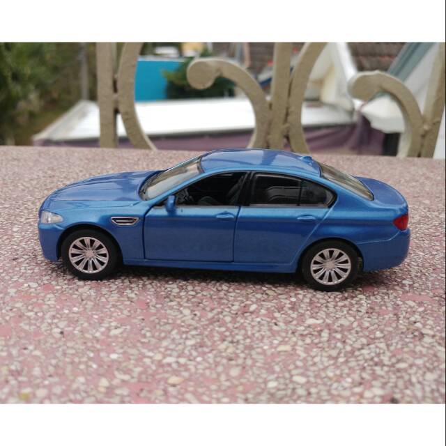 bmw m5 diecast