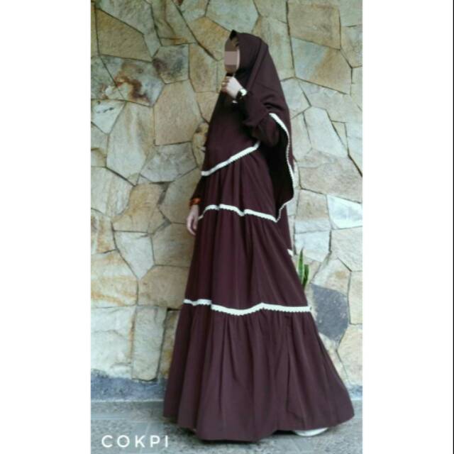 Nadira set