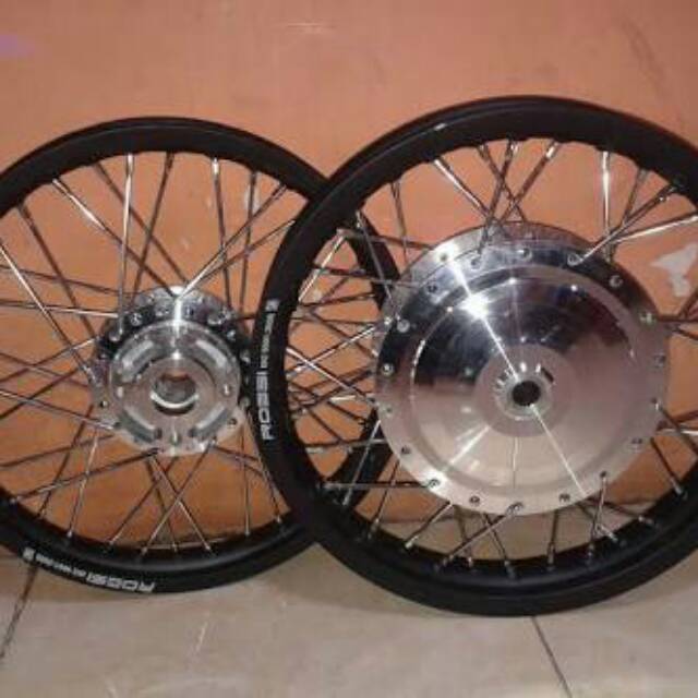 Velg Sepaket Motor Honda Vario 125/Vario 150 Sepaket Velg Ring 14 Velg Tromol Jari Jari Cakram Rakit